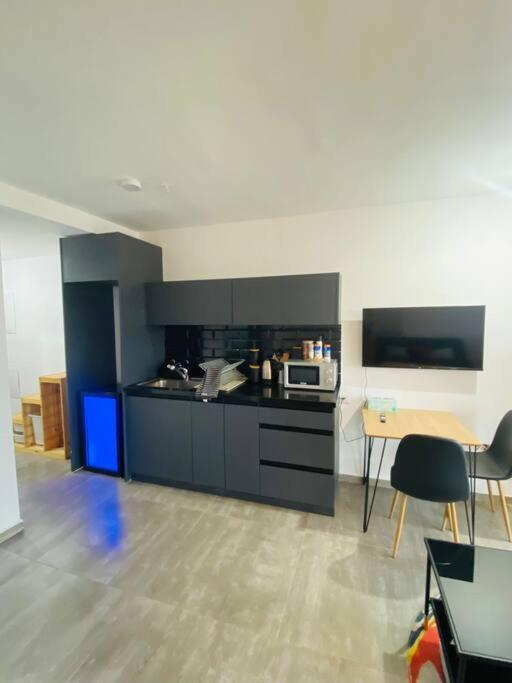Апартаменти Lovely Flat In Tel Aviv 32 Екстер'єр фото